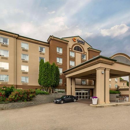 Comfort Inn & Suites Salmon Arm Buitenkant foto