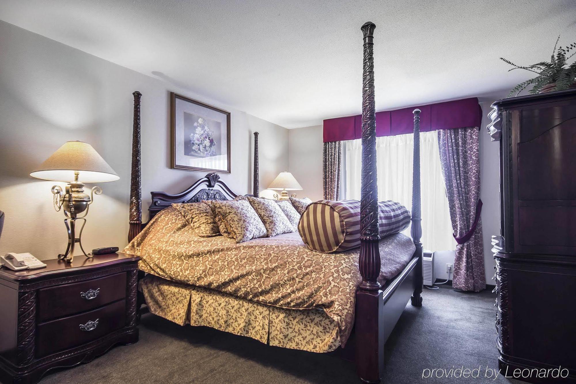 Comfort Inn & Suites Salmon Arm Buitenkant foto